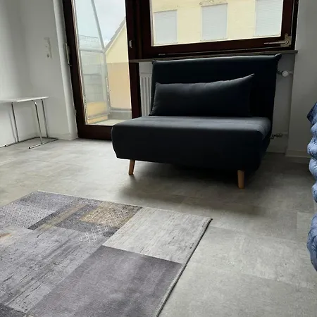 Weilimdorf Gemuetliche Mit Balkon *